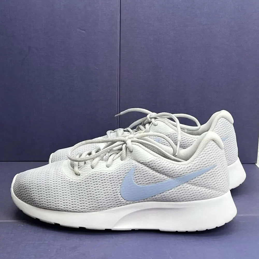 Nike Tanjun Women’s Size 10 Pure Platinum Royal Tint White Sneakers 812655-007
